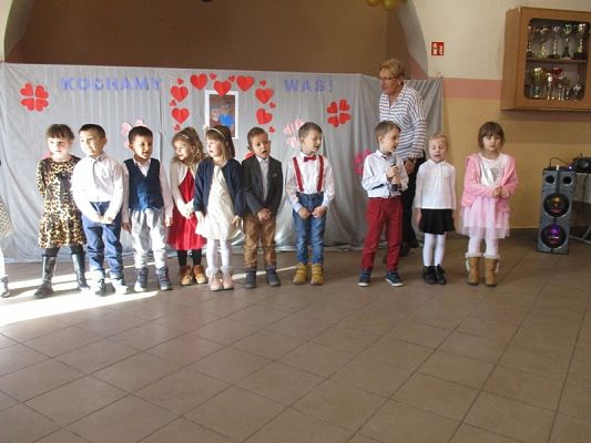 Grafika #33: Święto Babci i Dziadka