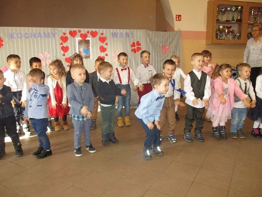 Grafika #41: Święto Babci i Dziadka