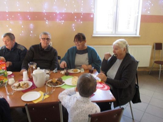 Grafika #45: Święto Babci i Dziadka