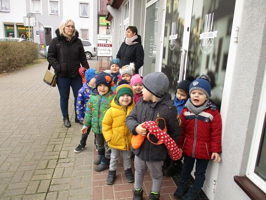  Grafika #8: Zakupy w Lęborku