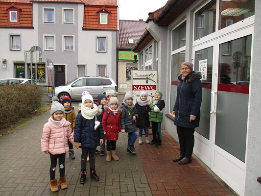  Grafika #9: Zakupy w Lęborku