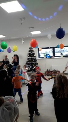  Grafika #52: Bal karnawałowy