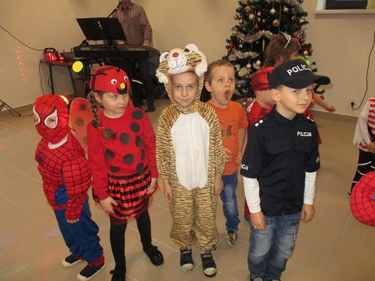  Grafika #20: Bal karnawałowy