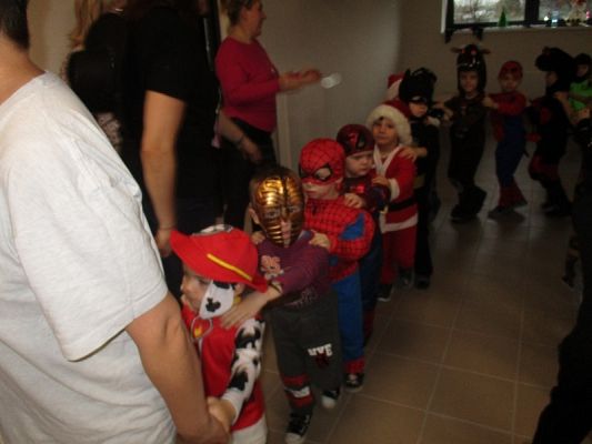  Grafika #21: Bal karnawałowy