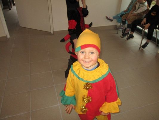  Grafika #32: Bal karnawałowy