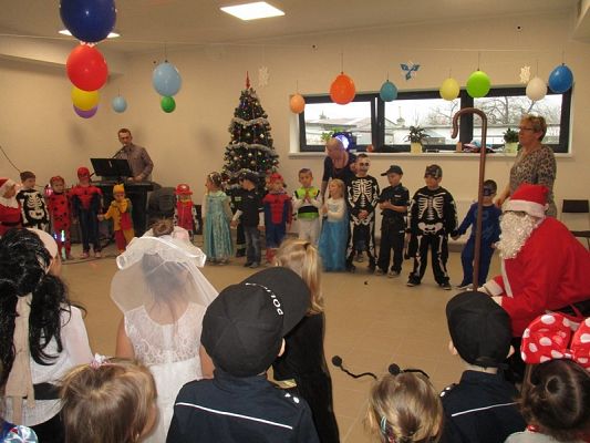  Grafika #50: Bal karnawałowy