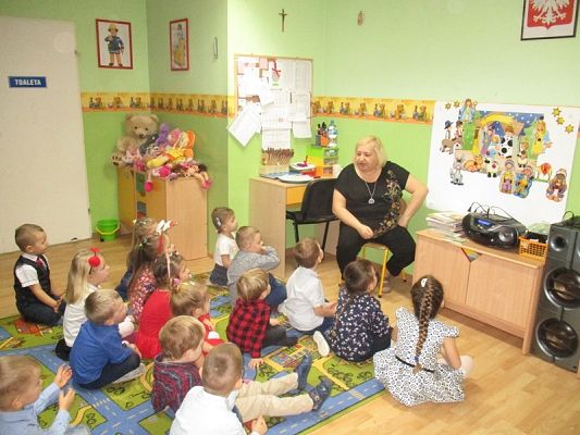 Grafika #1: Wigilia w przedszkolu