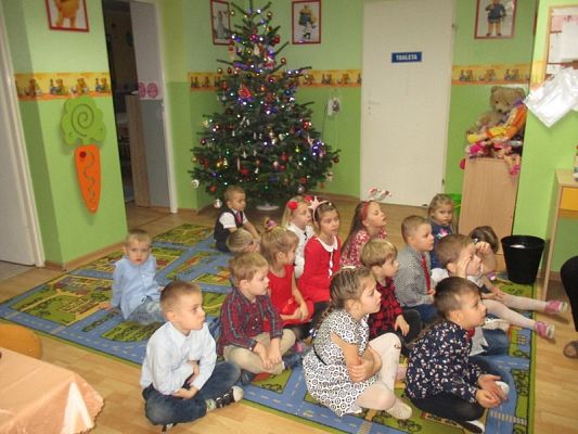 Grafika #0: Wigilia w przedszkolu