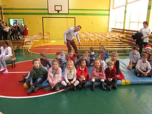 Grafika #11: Wigilia w przedszkolu