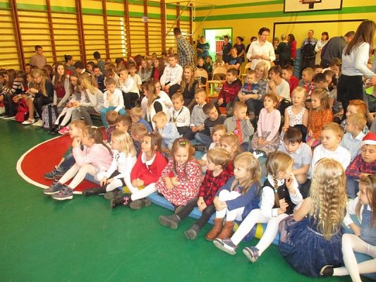 Grafika #15: Wigilia w przedszkolu