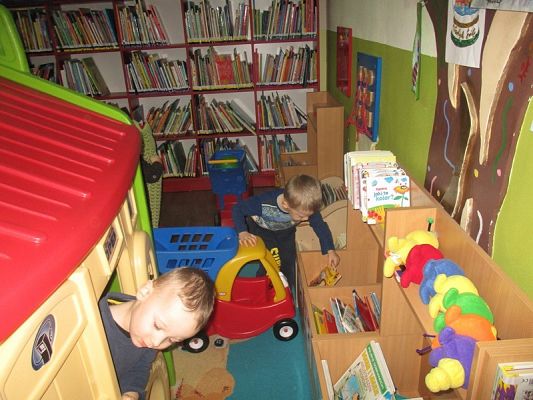  Grafika #45: Wizyta w bibliotece miejskiej w Lęborku