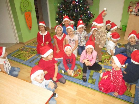  Grafika #0: Mikołajki w przedszkolu