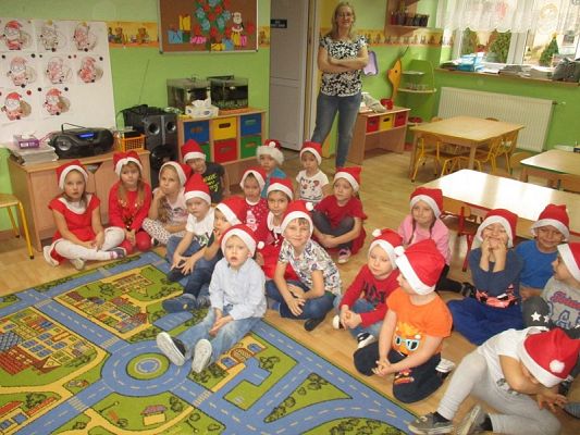  Grafika #38: Mikołajki w przedszkolu