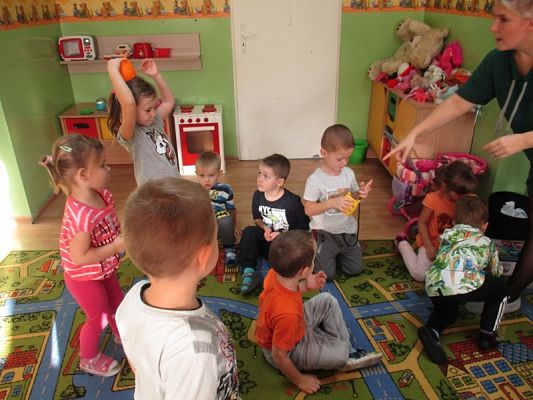  Grafika #1: Zajęcia dodatkowe w przedszkolu