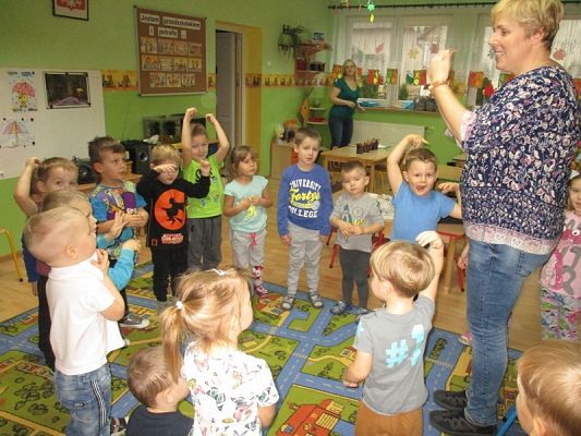  Grafika #16: Zajęcia dodatkowe w przedszkolu