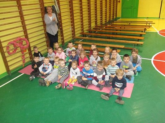  Grafika #0: Koncert muzyczny w szkole