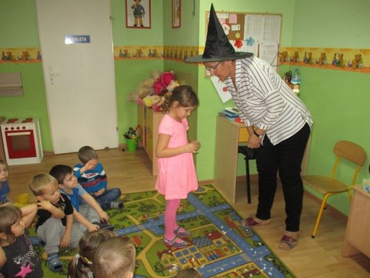 Grafika #4: Andrzejki w przedszkolu