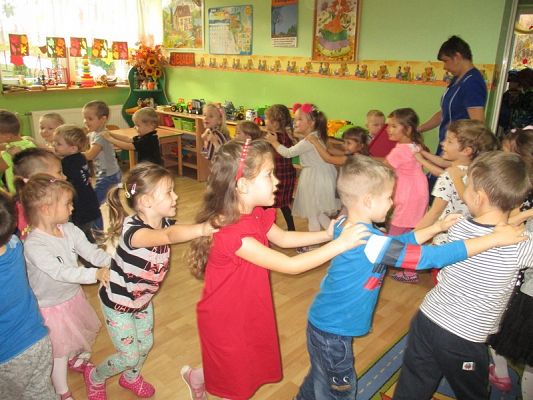 Grafika #41: Andrzejki w przedszkolu