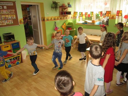 Grafika #127: Andrzejki w przedszkolu