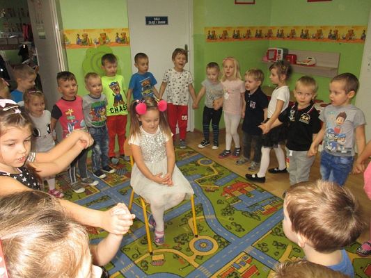 Grafika #139: Andrzejki w przedszkolu