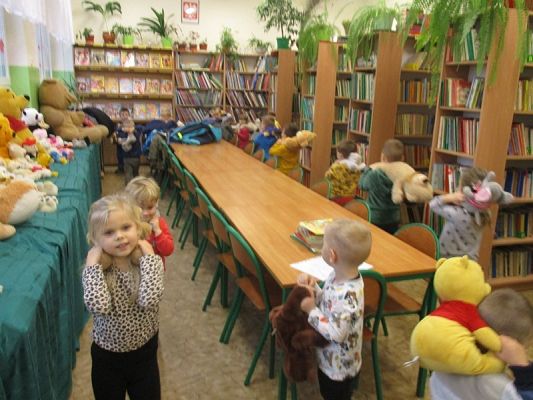 Grafika #26: Święto Misia w bibliotece