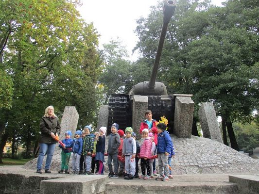  Grafika #10: Jesień w parku