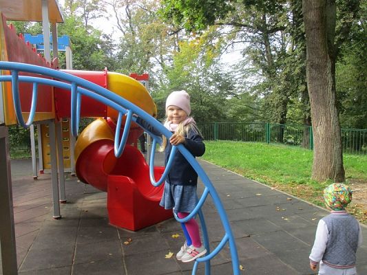  Grafika #23: Jesień w parku