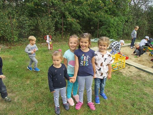 Grafika #45: Pierwsze dni w przedszkolu