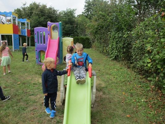 Grafika #39: Pierwsze dni w przedszkolu