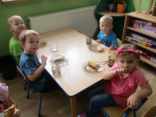 Grafika #7: Pierwsze dni w przedszkolu