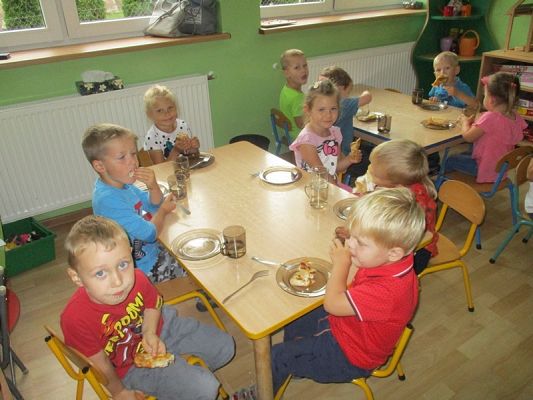 Grafika #9: Pierwsze dni w przedszkolu