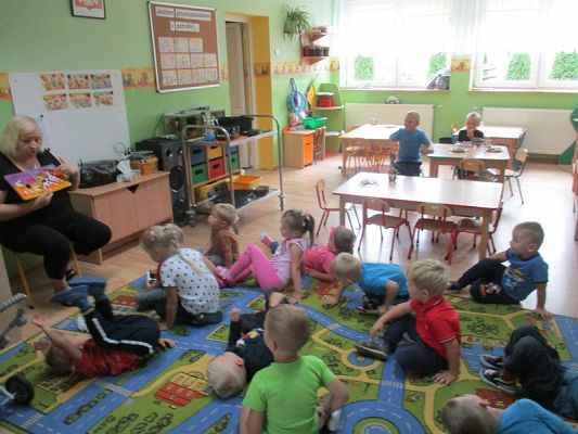 Grafika #16: Pierwsze dni w przedszkolu