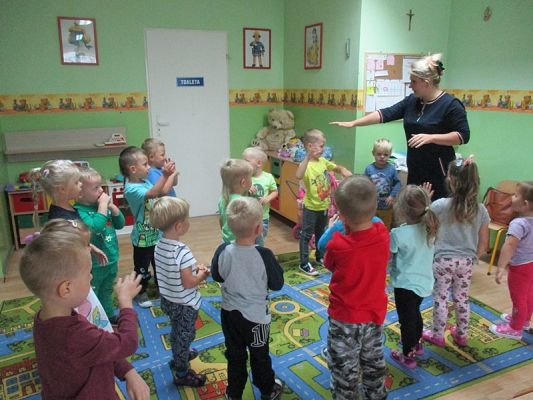 Grafika #19: Pierwsze dni w przedszkolu