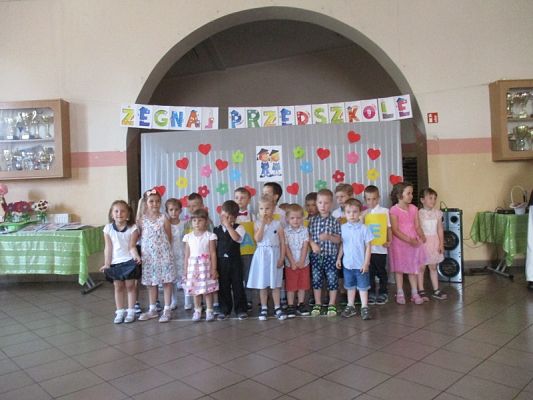 Grafika #19: Uroczyste pożegnanie Starszaków