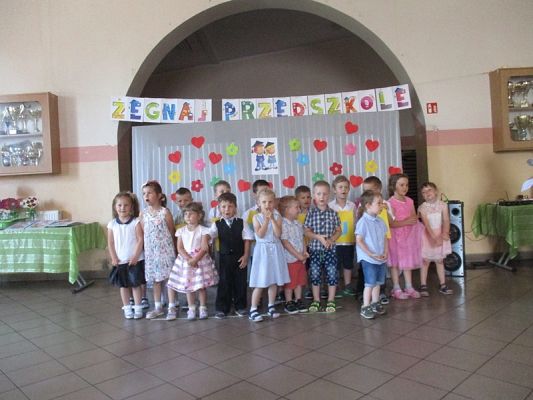 Grafika #92: Uroczyste pożegnanie Starszaków