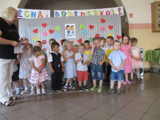 Grafika #72: Uroczyste pożegnanie Starszaków