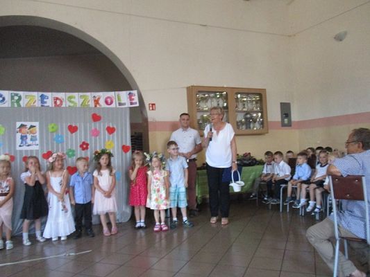 Grafika #22: Uroczyste pożegnanie Starszaków