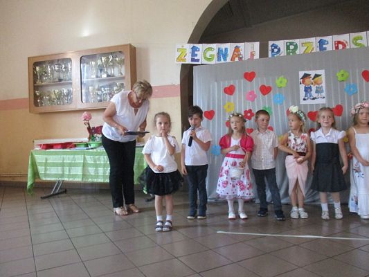 Grafika #38: Uroczyste pożegnanie Starszaków