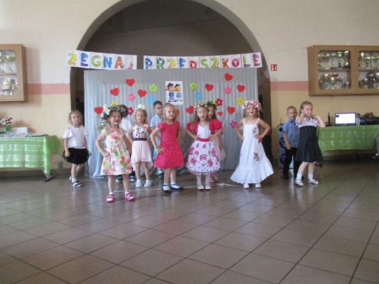 Grafika #40: Uroczyste pożegnanie Starszaków