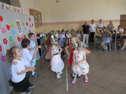 Grafika #47: Uroczyste pożegnanie Starszaków