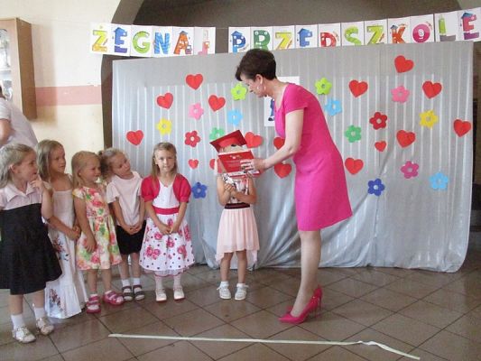 Grafika #116: Uroczyste pożegnanie Starszaków