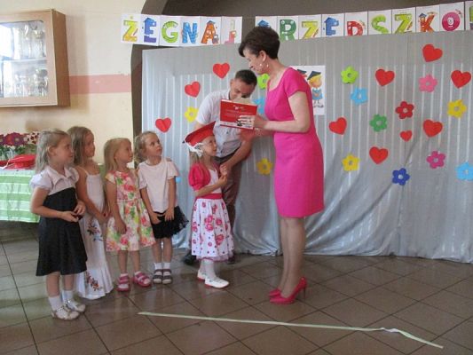 Grafika #95: Uroczyste pożegnanie Starszaków