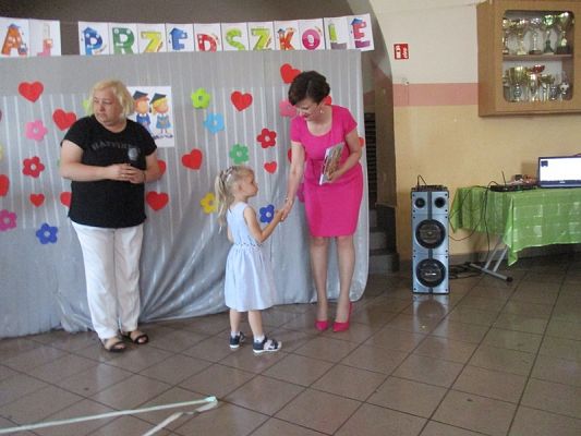 Grafika #76: Uroczyste pożegnanie Starszaków