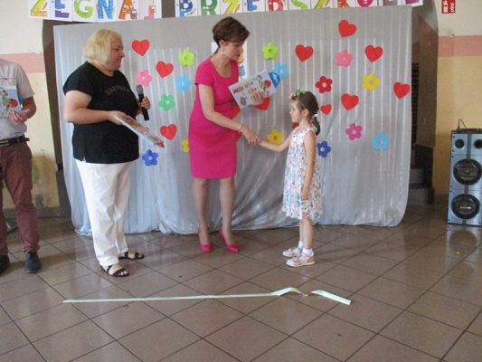 Grafika #101: Uroczyste pożegnanie Starszaków