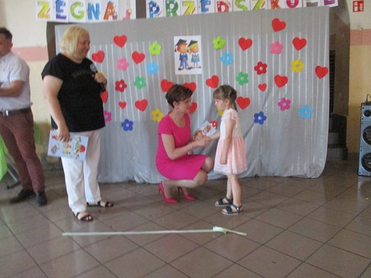 Grafika #79: Uroczyste pożegnanie Starszaków