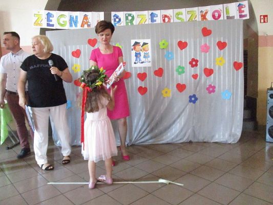 Grafika #117: Uroczyste pożegnanie Starszaków