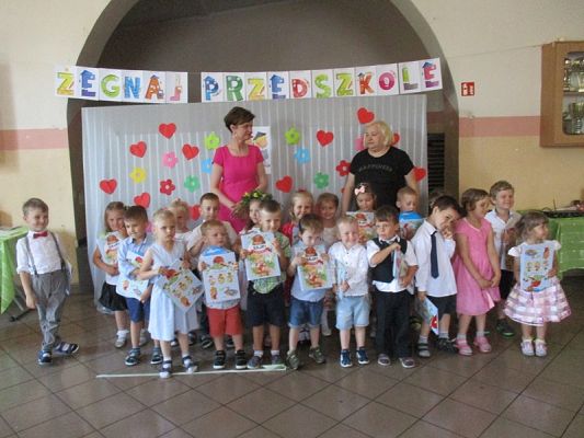 Grafika #115: Uroczyste pożegnanie Starszaków