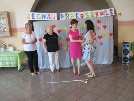 Grafika #8: Uroczyste pożegnanie Starszaków