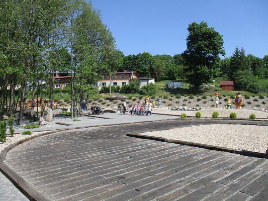 Grafika #34: Wycieczka do Parku Ewolucji w Sławutówku ( zdjęcia cz. 2 )