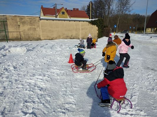 Grafika #20: ZABAW NA ŚNIEGU - CIĄG DALSZY